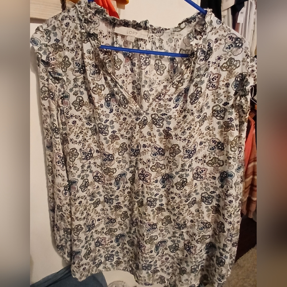 Loft Brand Floral Print Top size L